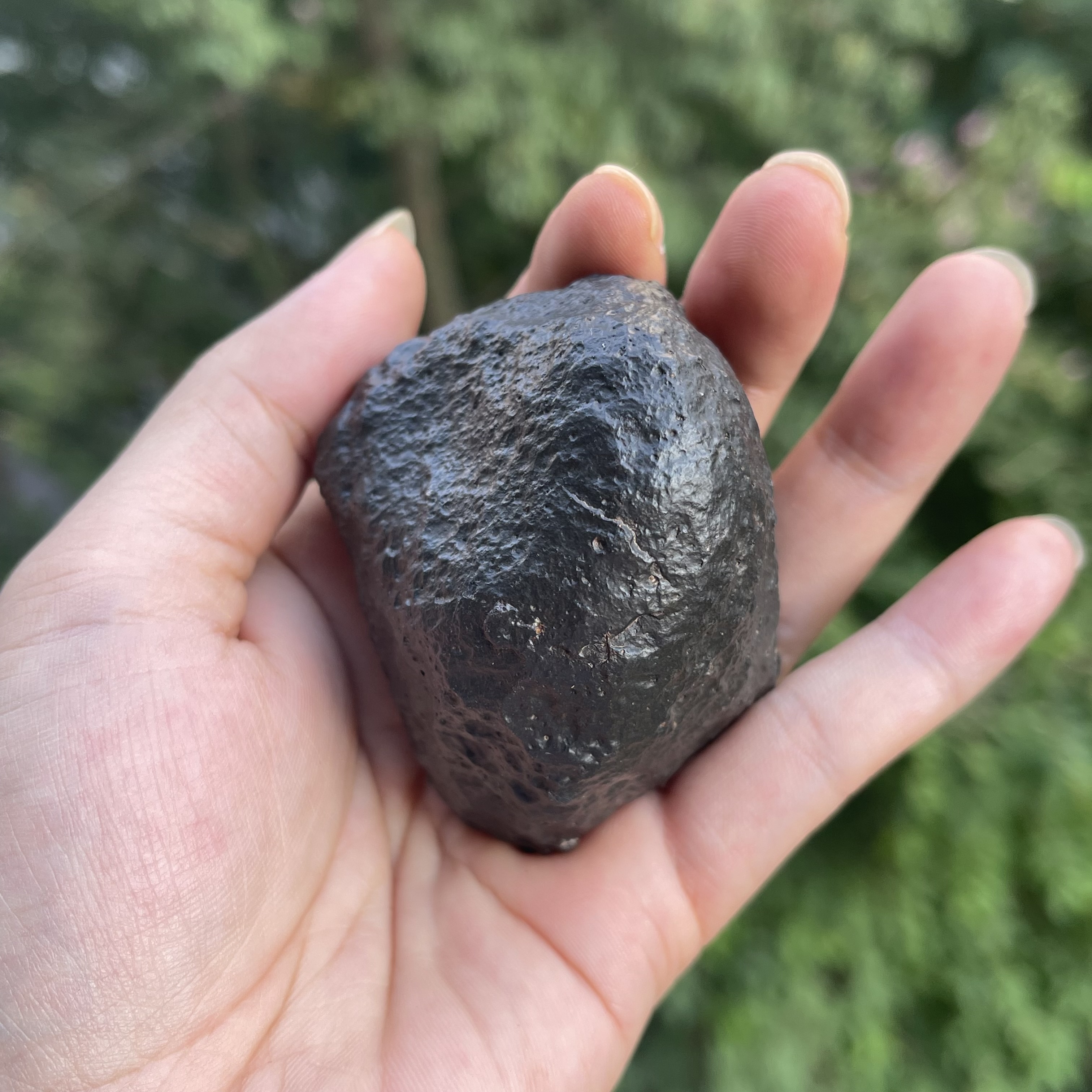 冲击熔融陨石手把件