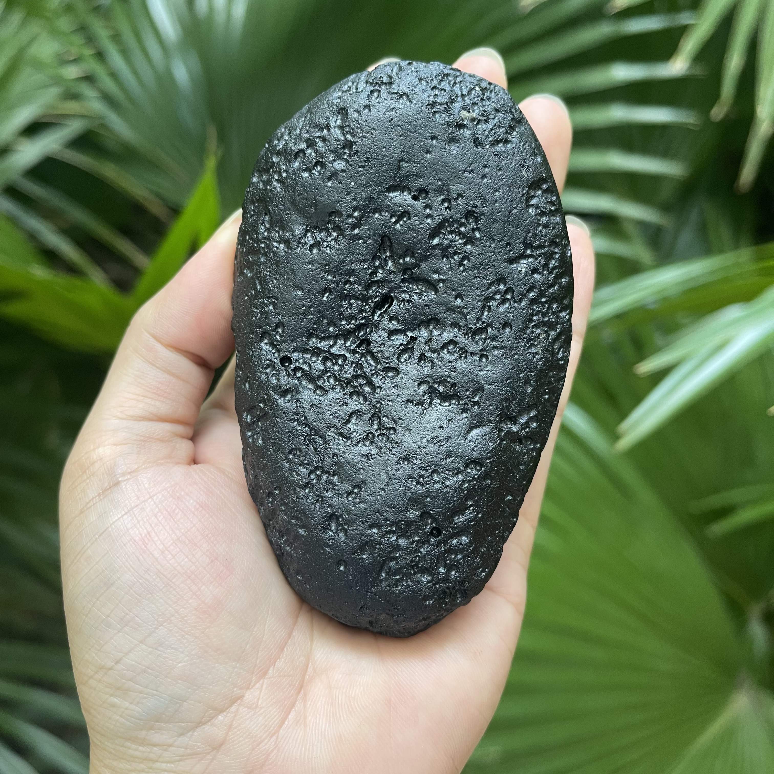 观音牌玻璃陨石雷公墨手把件